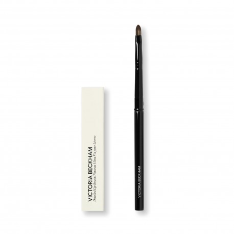 Victoria Beckham 30. Detailed Lip Brush